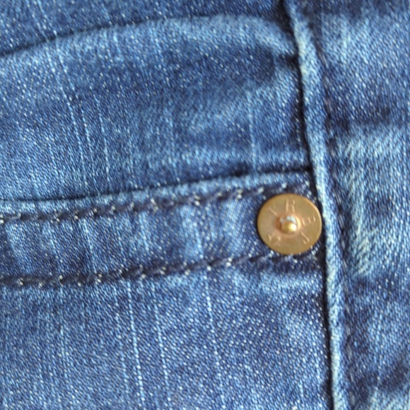 True Religion Julie Flap Pocket Skinny Jeans - Picture 8 of 16